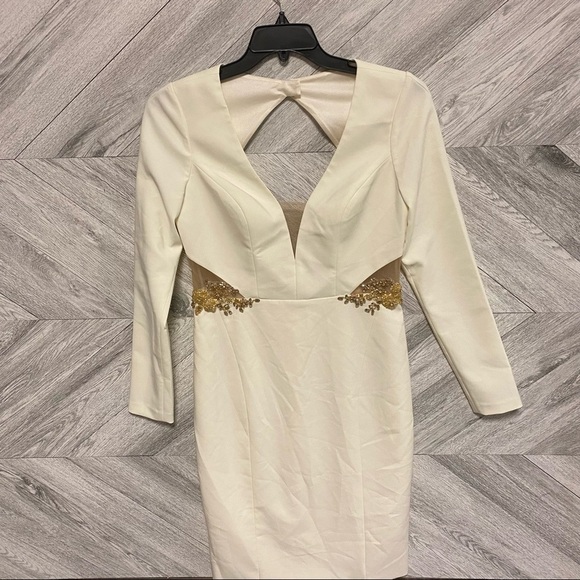 Marchesa Notte Embellished cutout crepe midi dress Size 8 - Picture 7 of 11